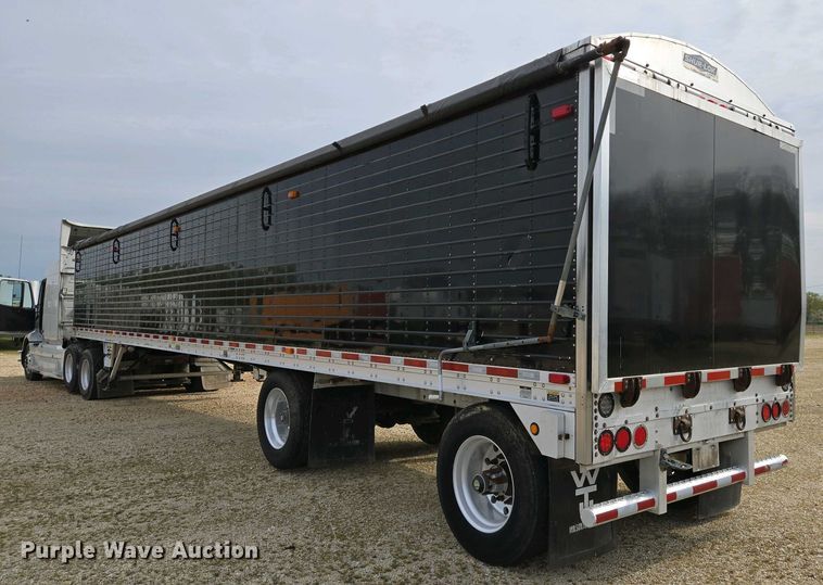 image for item EJ7475 2008 Wilson 1W1 walking floor trailer