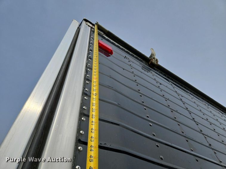 image for item EJ7475 2008 Wilson 1W1 walking floor trailer