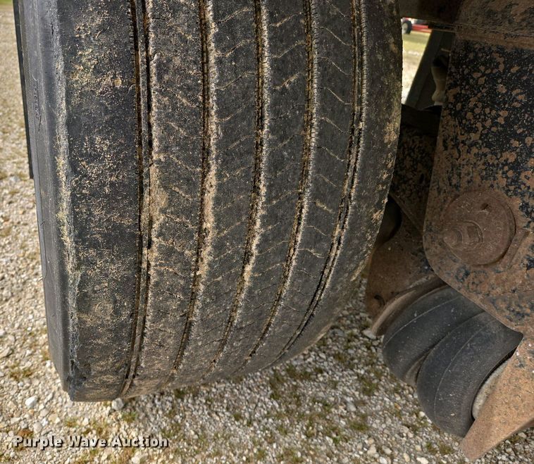 image for item EJ7475 2008 Wilson 1W1 walking floor trailer