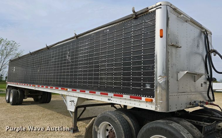image for item EJ7476 2006 Wilson DWG-550WB walking floor trailer