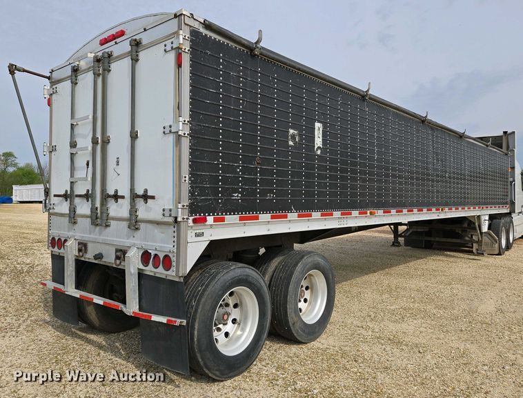 image for item EJ7476 2006 Wilson DWG-550WB walking floor trailer