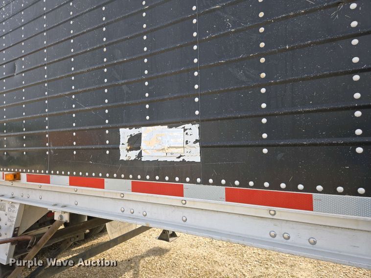 image for item EJ7476 2006 Wilson DWG-550WB walking floor trailer