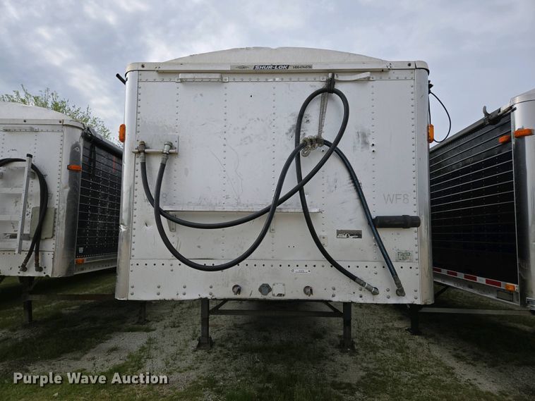 image for item EJ7476 2006 Wilson DWG-550WB walking floor trailer