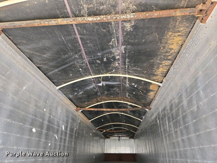 image for item EJ7476 2006 Wilson DWG-550WB walking floor trailer