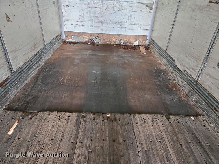 image for item EJ7477 2003 Wabash 1JJ dry van trailer