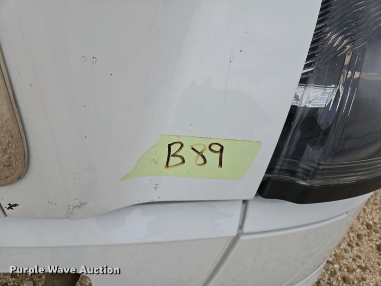 image for item EJ7480 2017 Volvo VNL semi truck