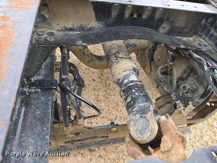 image for item EJ7482 2018 Volvo VNL semi truck