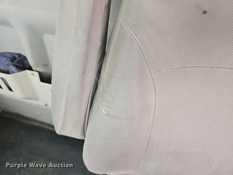 image for item EJ7482 2018 Volvo VNL semi truck