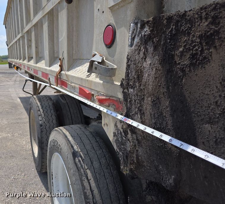 image for item EJ7516 1995 Dorsey 28-DAT end dump trailer