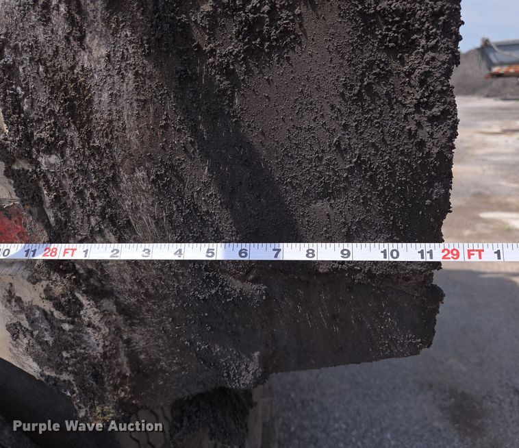 image for item EJ7516 1995 Dorsey 28-DAT end dump trailer