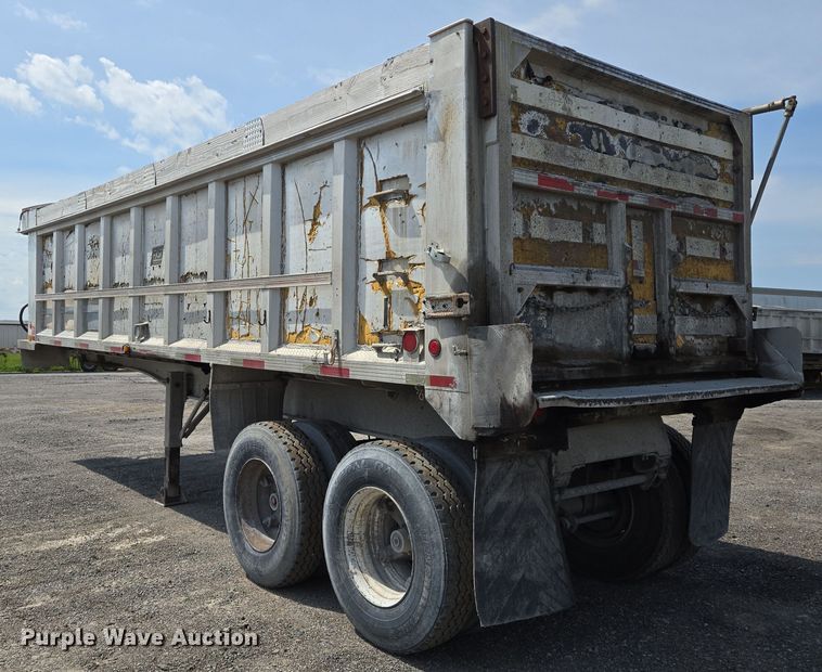 image for item EJ7517 1977 East Trailer end dump trailer
