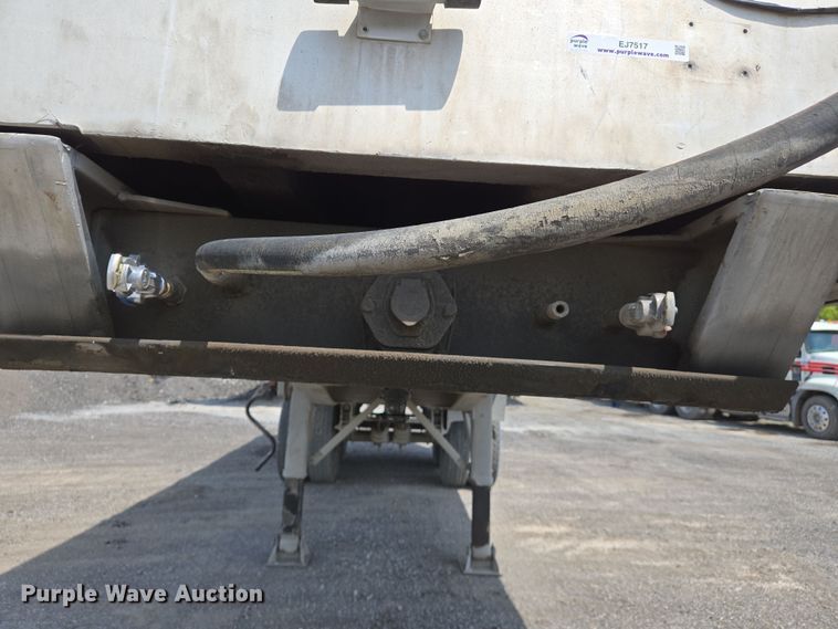 image for item EJ7517 1977 East Trailer end dump trailer