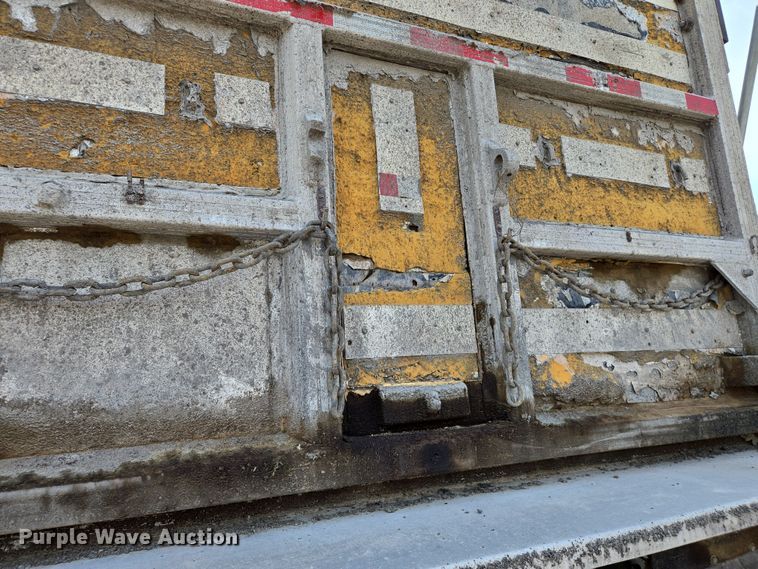 image for item EJ7517 1977 East Trailer end dump trailer