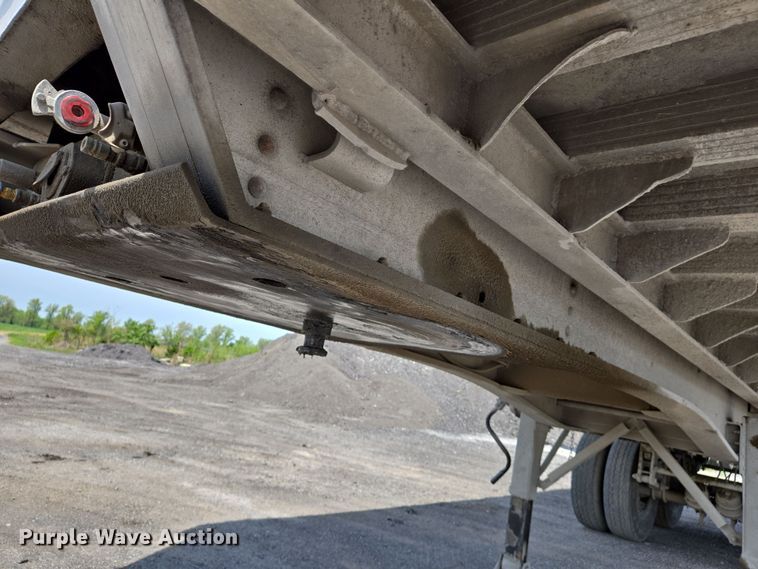 image for item EJ7517 1977 East Trailer end dump trailer