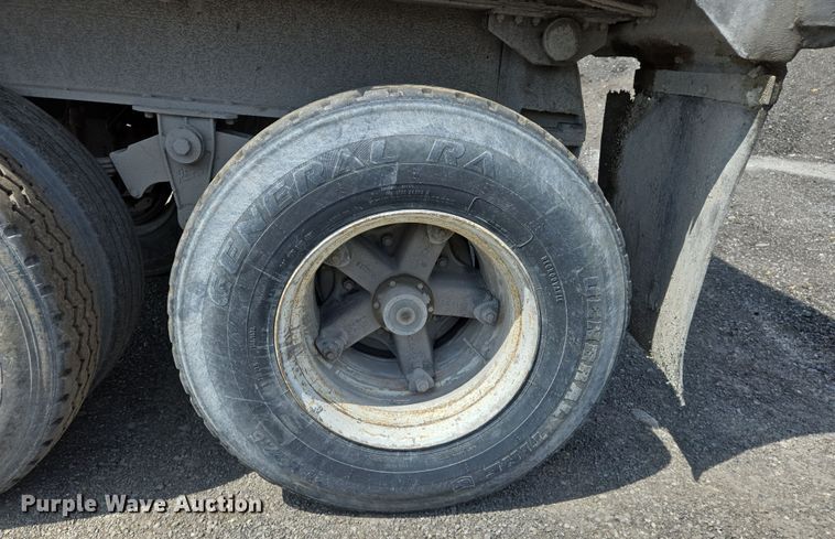 image for item EJ7517 1977 East Trailer end dump trailer