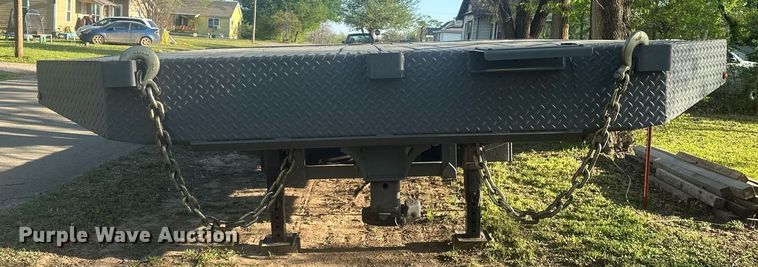 image for item EJ8648 2023 Diamond C SDX216 drop deck equipment trailer