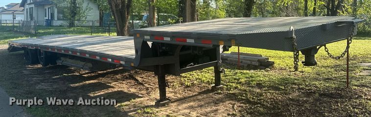 image for item EJ8648 2023 Diamond C SDX216 drop deck equipment trailer