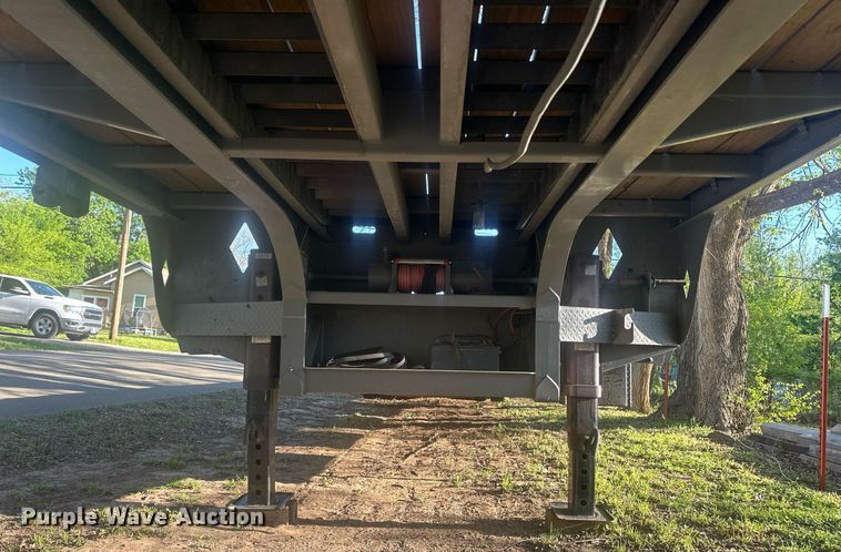 image for item EJ8648 2023 Diamond C SDX216 drop deck equipment trailer