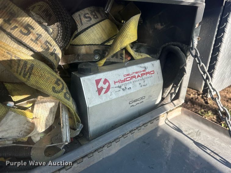 image for item EJ8648 2023 Diamond C SDX216 drop deck equipment trailer