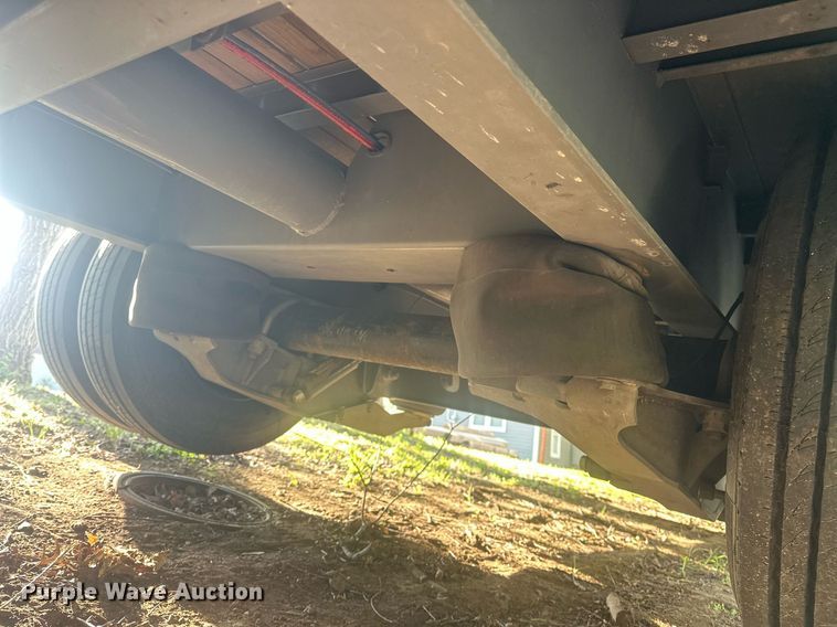 image for item EJ8648 2023 Diamond C SDX216 drop deck equipment trailer