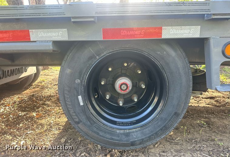 image for item EJ8648 2023 Diamond C SDX216 drop deck equipment trailer