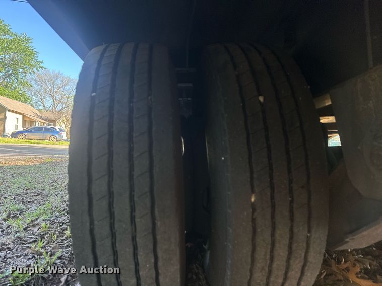 image for item EJ8648 2023 Diamond C SDX216 drop deck equipment trailer