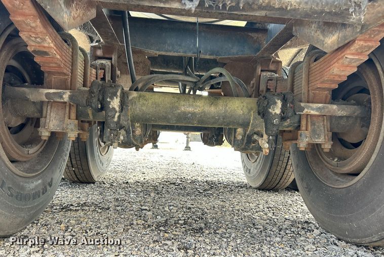 image for item EK2791 1992 Etnyre LWR tank trailer