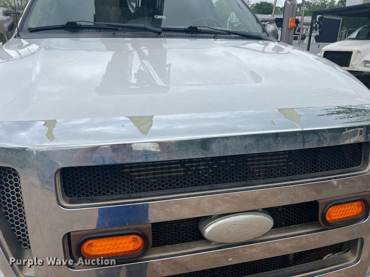 image for item EL2045 2009 Ford F750 bucket truck