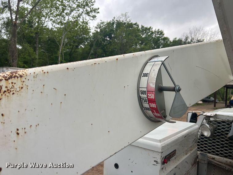 image for item EL2045 2009 Ford F750 bucket truck