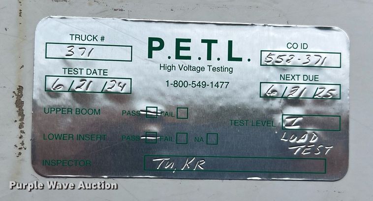 image for item EL2045 2009 Ford F750 bucket truck