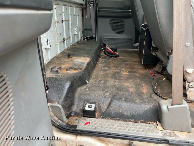 image for item EL2045 2009 Ford F750 bucket truck