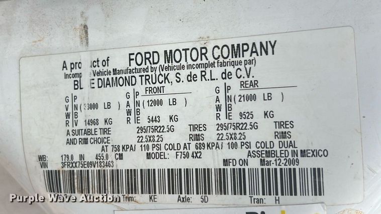image for item EL2045 2009 Ford F750 bucket truck