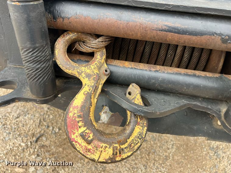 image for item EL2047 2006 Ford F750 forestry bucket truck