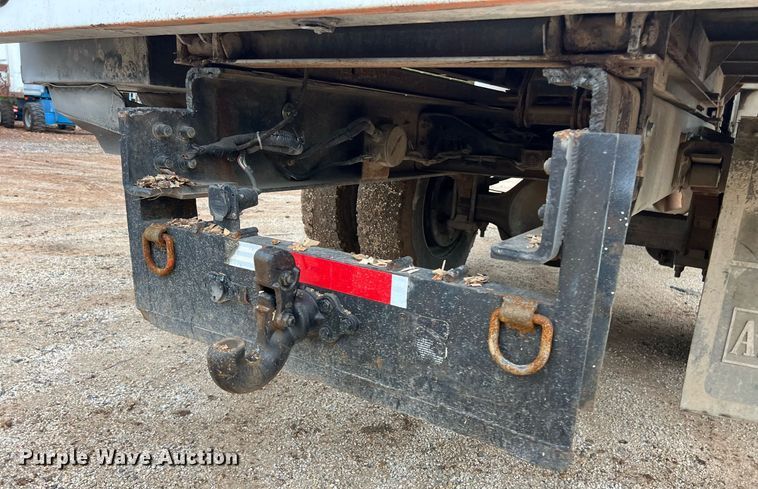 image for item EL2047 2006 Ford F750 forestry bucket truck