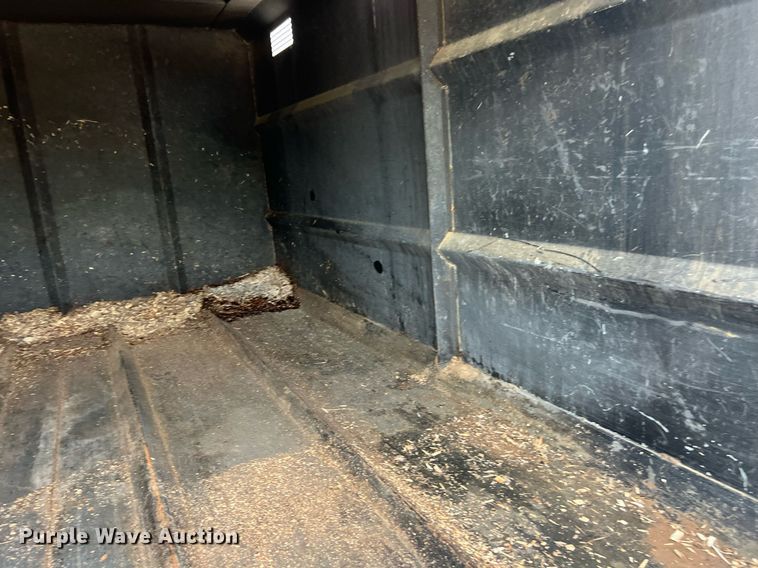 image for item EL2047 2006 Ford F750 forestry bucket truck