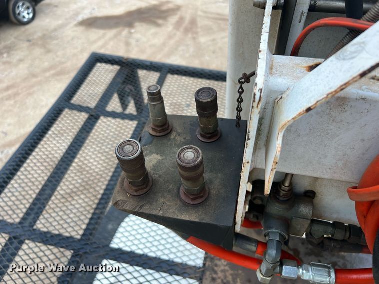 image for item EL2047 2006 Ford F750 forestry bucket truck