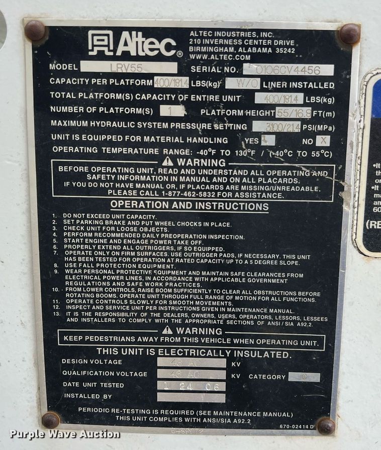 image for item EL2047 2006 Ford F750 forestry bucket truck