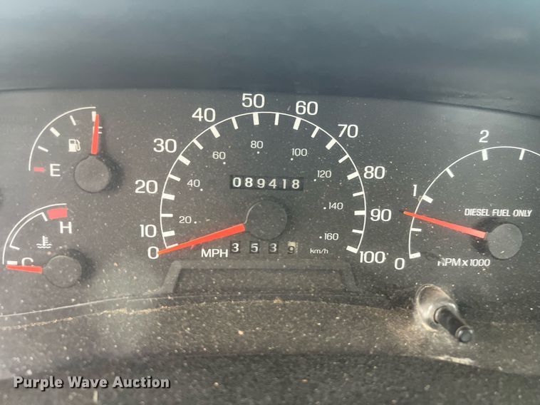 image for item EL2047 2006 Ford F750 forestry bucket truck