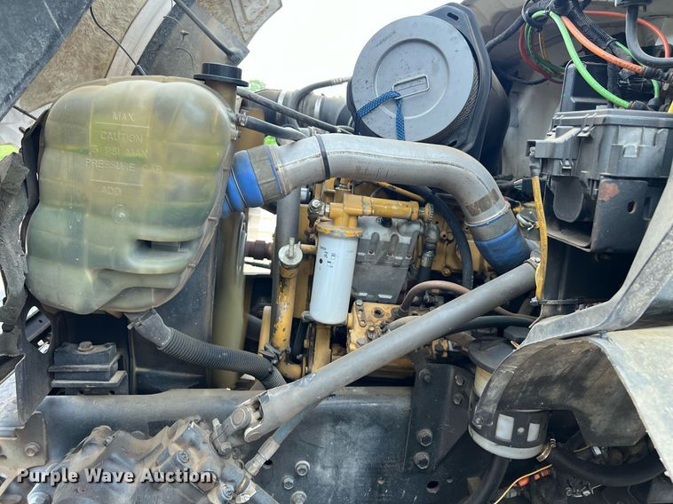 image for item EL2047 2006 Ford F750 forestry bucket truck