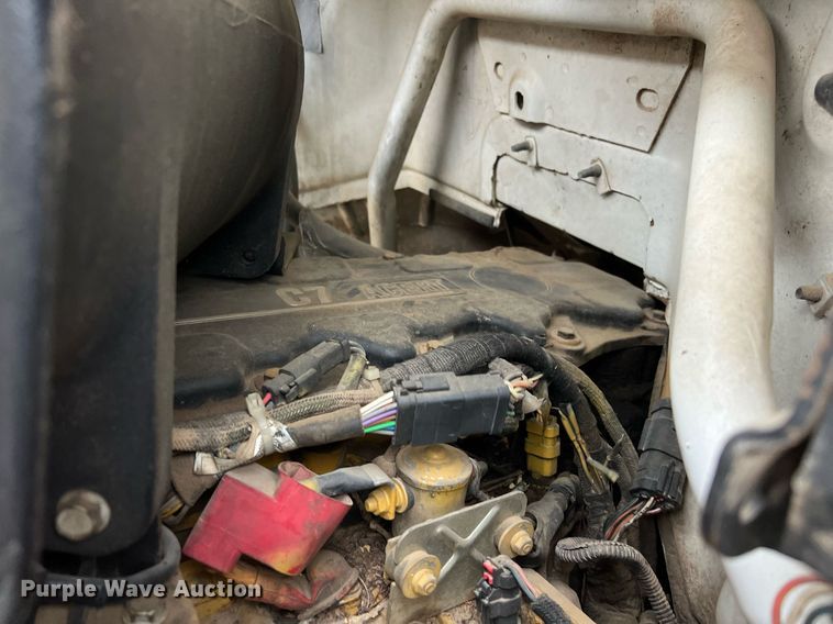 image for item EL2047 2006 Ford F750 forestry bucket truck