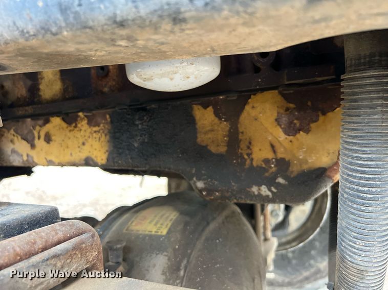 image for item EL2047 2006 Ford F750 forestry bucket truck