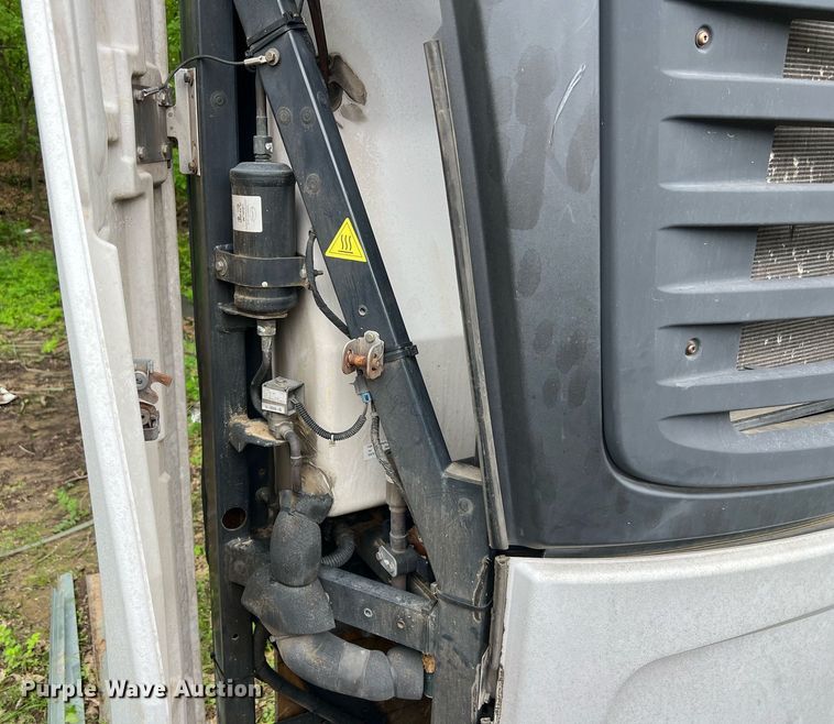 image for item EL2049 Carrier X2 2500 Advance refrigerator Unit