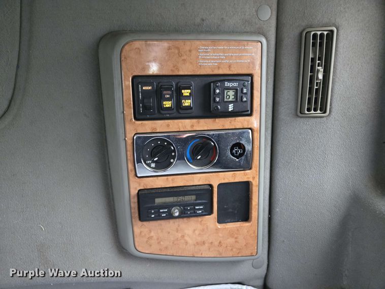 image for item EL2066 2010 International ProStar semi truck