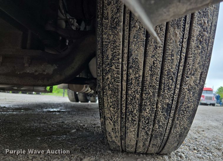 image for item EL2066 2010 International ProStar semi truck