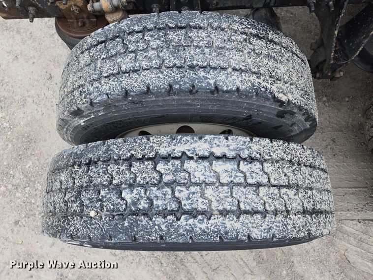 image for item EL2066 2010 International ProStar semi truck