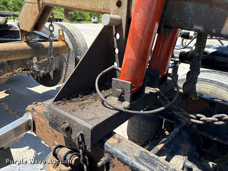 image for item EM2517 Fifth wheel wrecker