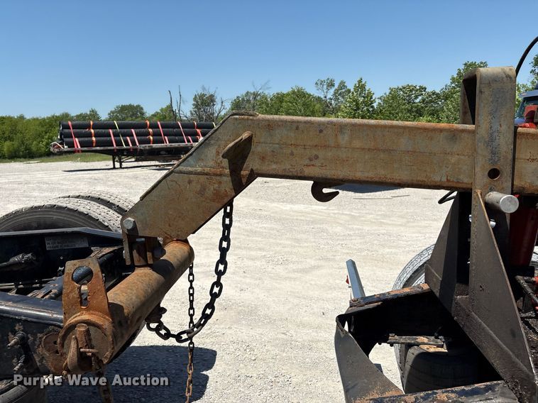 image for item EM2517 Fifth wheel wrecker