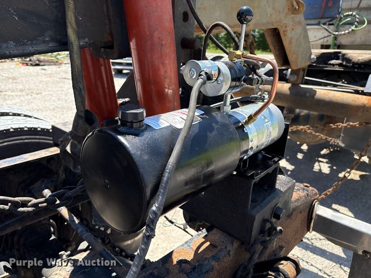 image for item EM2517 Fifth wheel wrecker