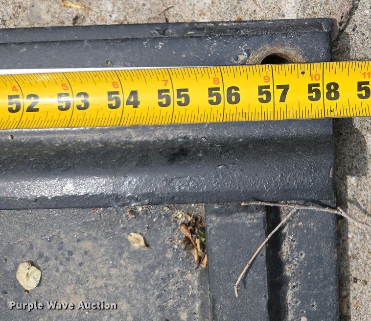 image for item EM7060 Fifth wheel plate 