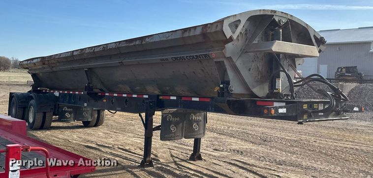 image for item EN3019 2016 Cross Country  200-43 side dump trailer